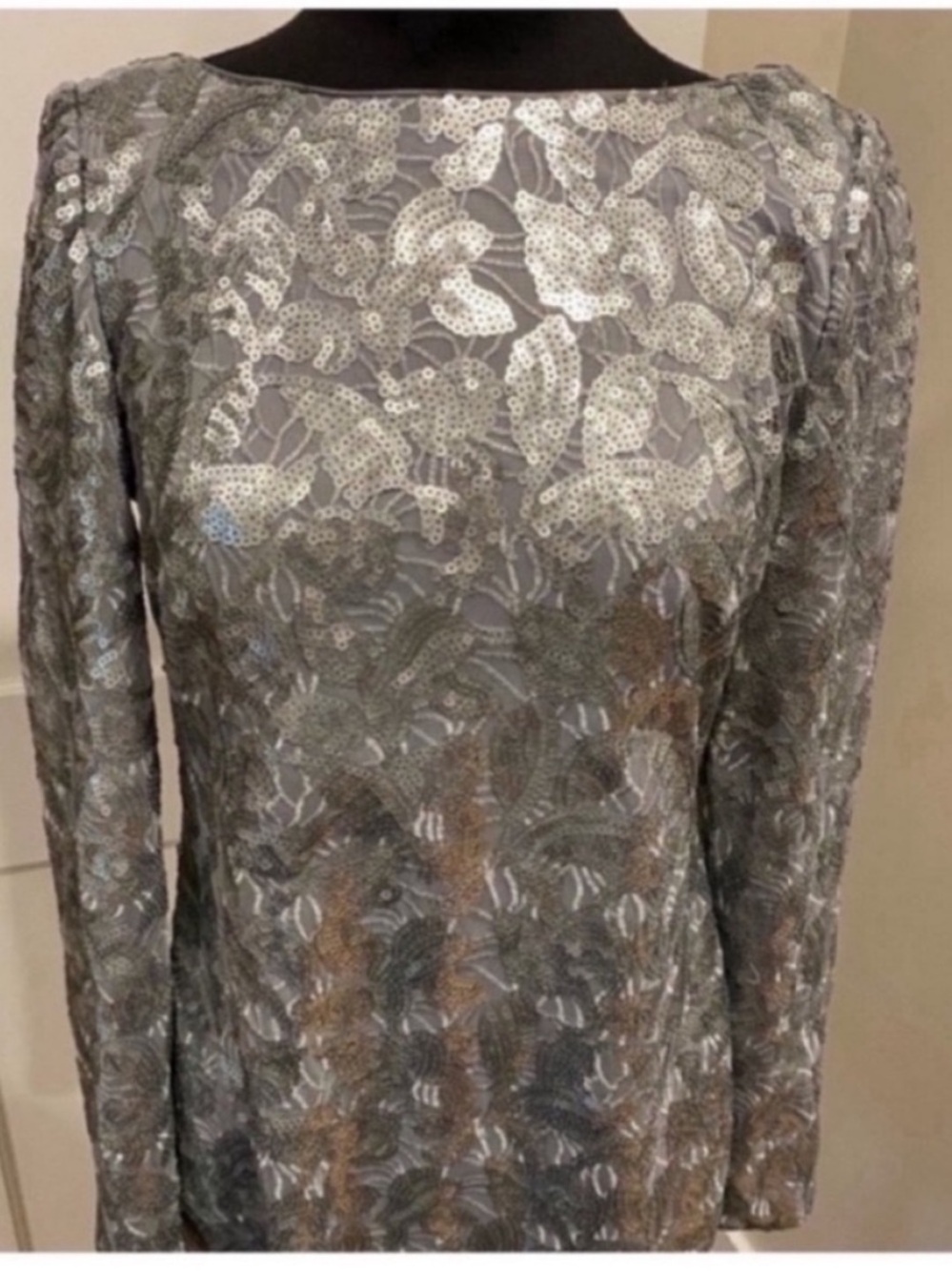 Aiden NEW Sequin Mini Dress Silver Long Sleeve V Back Womens 8 Dressy Formal